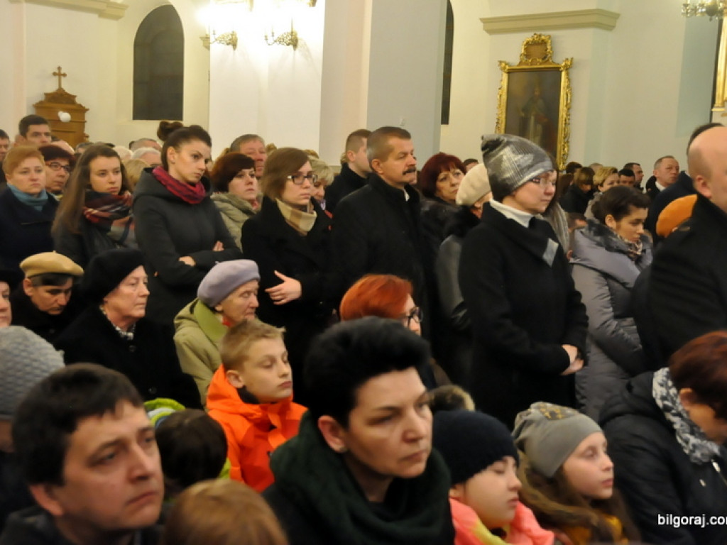 Liturgia Wigilii Paschalnej (FOTO)