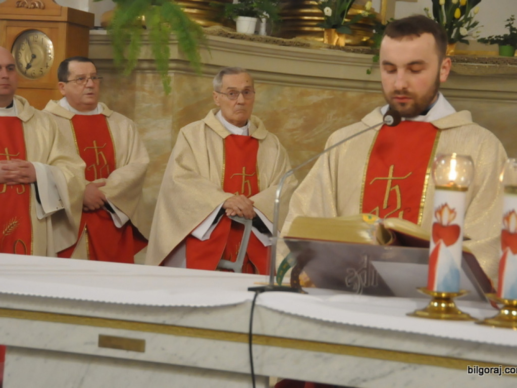 Liturgia Wigilii Paschalnej (FOTO)