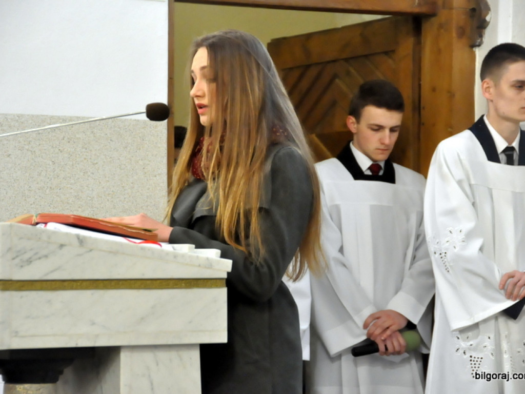 Liturgia Wigilii Paschalnej (FOTO)