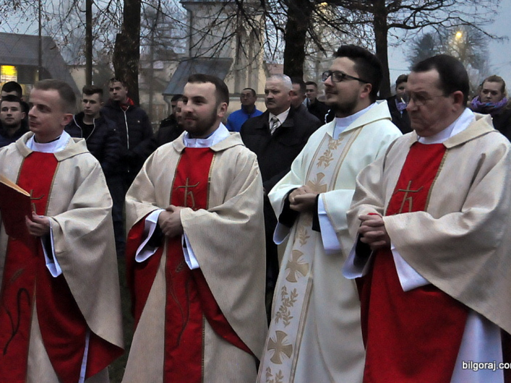 Liturgia Wigilii Paschalnej (FOTO)