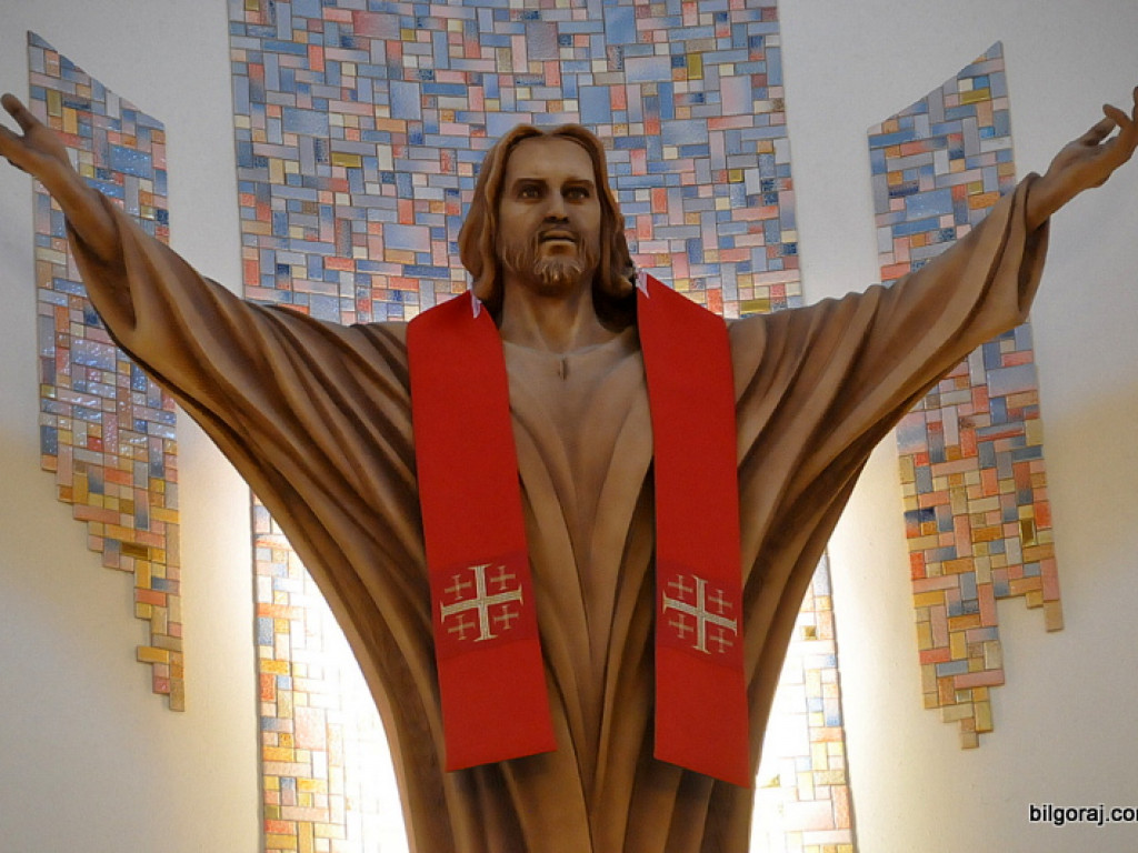 Rezurekcja - wierni uczcili Zmartwychwstanie Chrystusa (FOTO)