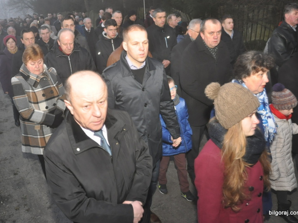 Rezurekcja - wierni uczcili Zmartwychwstanie Chrystusa (FOTO)