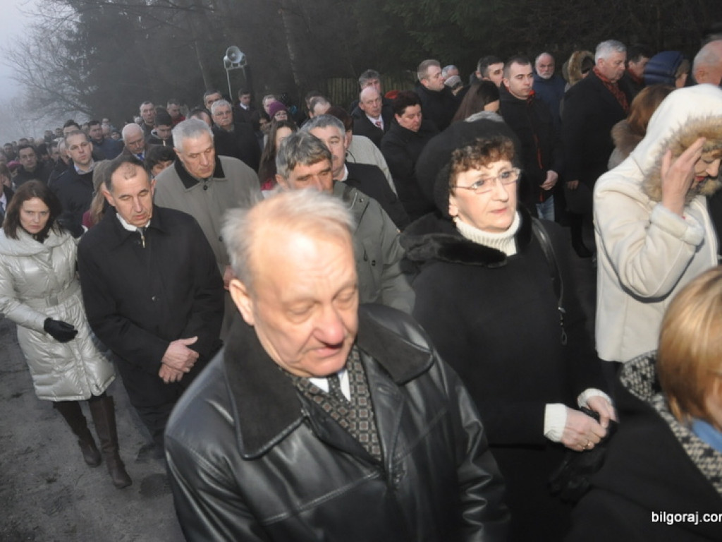 Rezurekcja - wierni uczcili Zmartwychwstanie Chrystusa (FOTO)