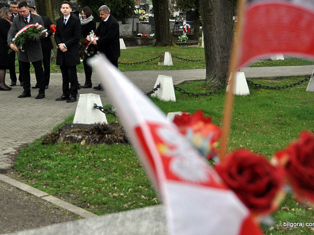 Biłgoraj: 6. rocznica katastrofy smoleńskiej (FOTO)