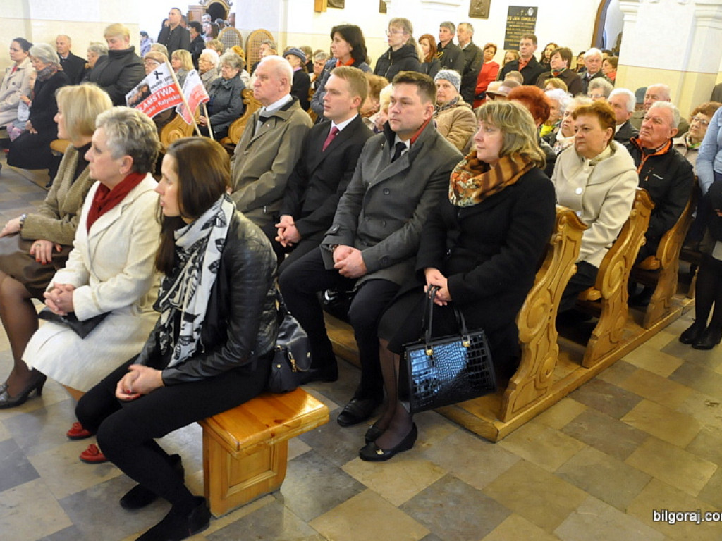 Biłgoraj: 6. rocznica katastrofy smoleńskiej (FOTO)