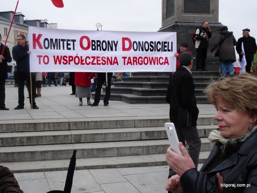 Reprezentacja biłgorajskie prawicy na 6. rocznicy katastrofy smoleńskiej w Warszawie (FOTO)