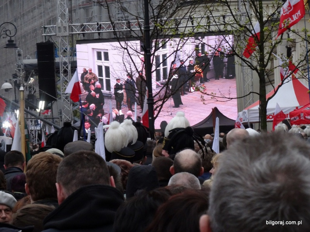 Reprezentacja biłgorajskie prawicy na 6. rocznicy katastrofy smoleńskiej w Warszawie (FOTO)