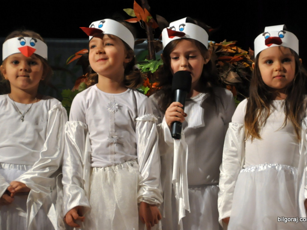 W Tarnogrodzie ruszył XVII Powiatowy Przegląd Teatrów Dziecięcych i Młodzieżowych (FOTO)