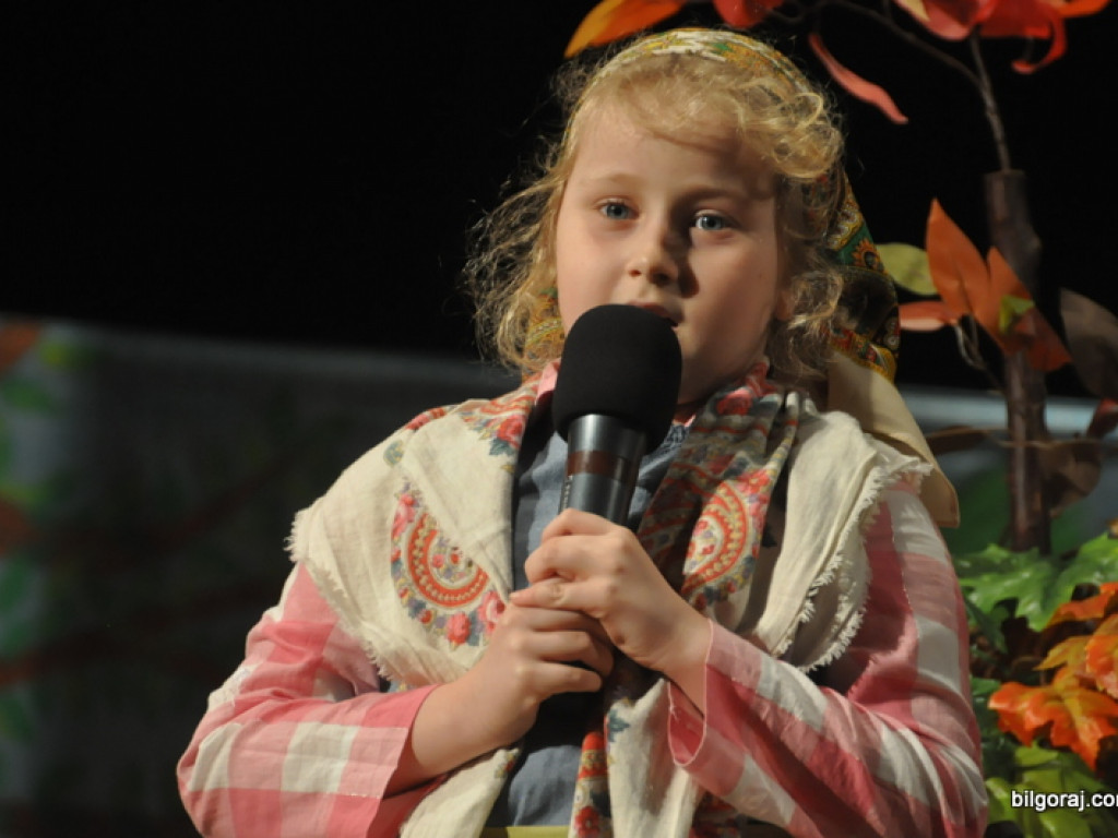 W Tarnogrodzie ruszył XVII Powiatowy Przegląd Teatrów Dziecięcych i Młodzieżowych (FOTO)