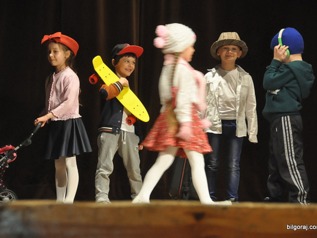 W Tarnogrodzie ruszył XVII Powiatowy Przegląd Teatrów Dziecięcych i Młodzieżowych (FOTO)