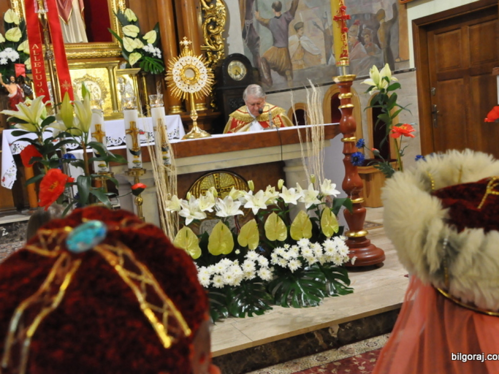 Obchody jubileuszu 1050-lecia chrztu Polski w parafii św. Jerzego w Biłgoraju (FOTO)
