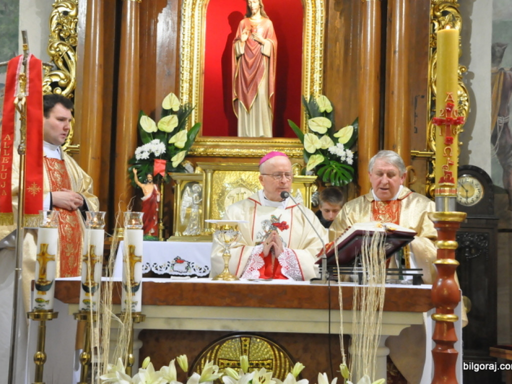 Obchody jubileuszu 1050-lecia chrztu Polski w parafii św. Jerzego w Biłgoraju (FOTO)