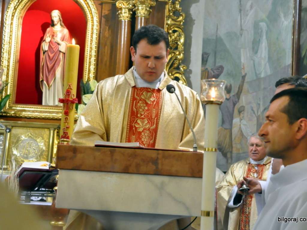 Obchody jubileuszu 1050-lecia chrztu Polski w parafii św. Jerzego w Biłgoraju (FOTO)