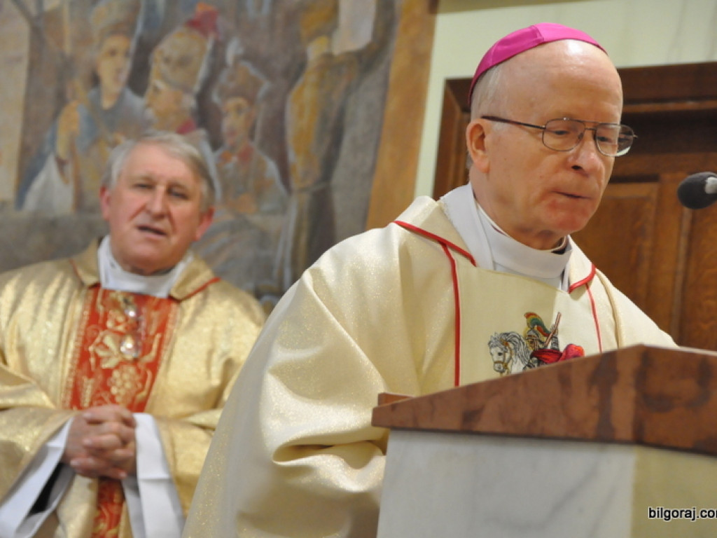 Obchody jubileuszu 1050-lecia chrztu Polski w parafii św. Jerzego w Biłgoraju (FOTO)