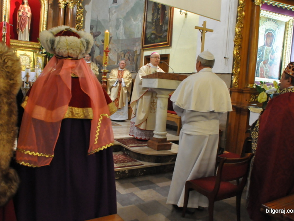Obchody jubileuszu 1050-lecia chrztu Polski w parafii św. Jerzego w Biłgoraju (FOTO)