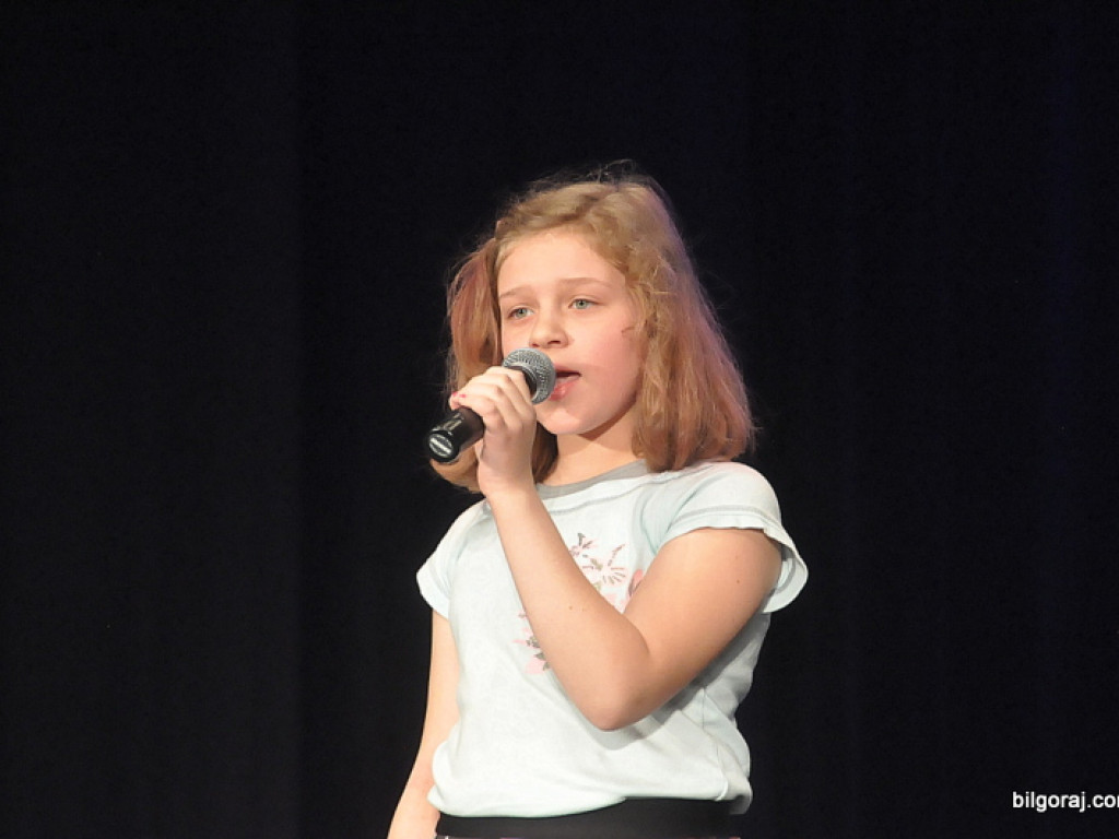 XIV Powiatowy Festiwal Piosenki Obcojęzycznej (FOTO, VIDEO, WYNIKI)