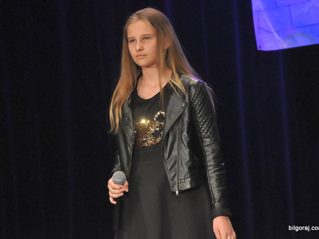 XIV Powiatowy Festiwal Piosenki Obcojęzycznej (FOTO, VIDEO, WYNIKI)