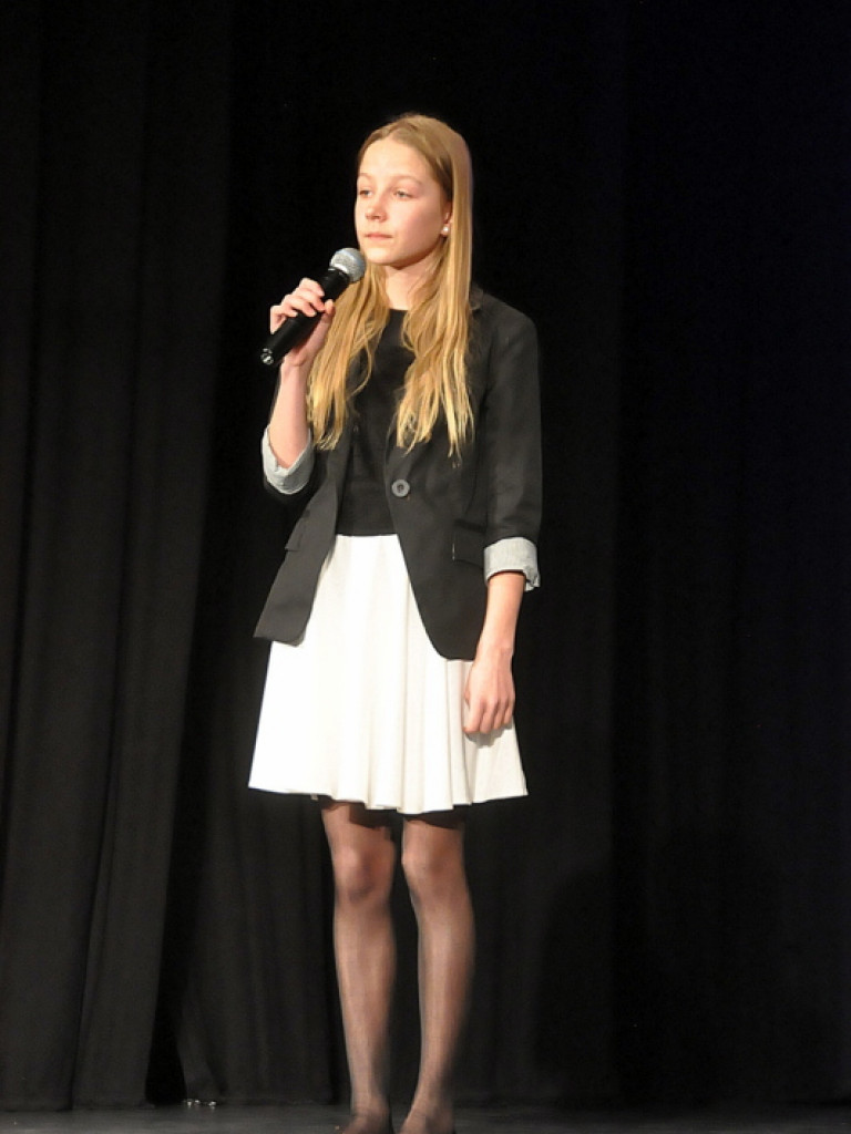 XIV Powiatowy Festiwal Piosenki Obcojęzycznej (FOTO, VIDEO, WYNIKI)