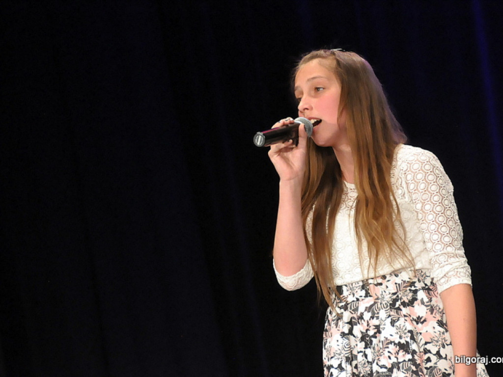 XIV Powiatowy Festiwal Piosenki Obcojęzycznej (FOTO, VIDEO, WYNIKI)