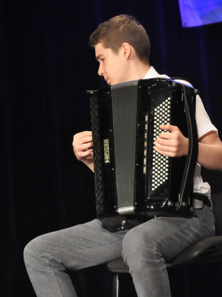 XIV Powiatowy Festiwal Piosenki Obcojęzycznej (FOTO, VIDEO, WYNIKI)