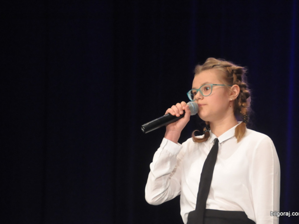 XIV Powiatowy Festiwal Piosenki Obcojęzycznej (FOTO, VIDEO, WYNIKI)