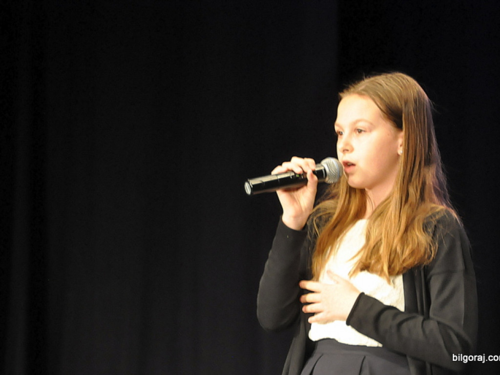 XIV Powiatowy Festiwal Piosenki Obcojęzycznej (FOTO, VIDEO, WYNIKI)