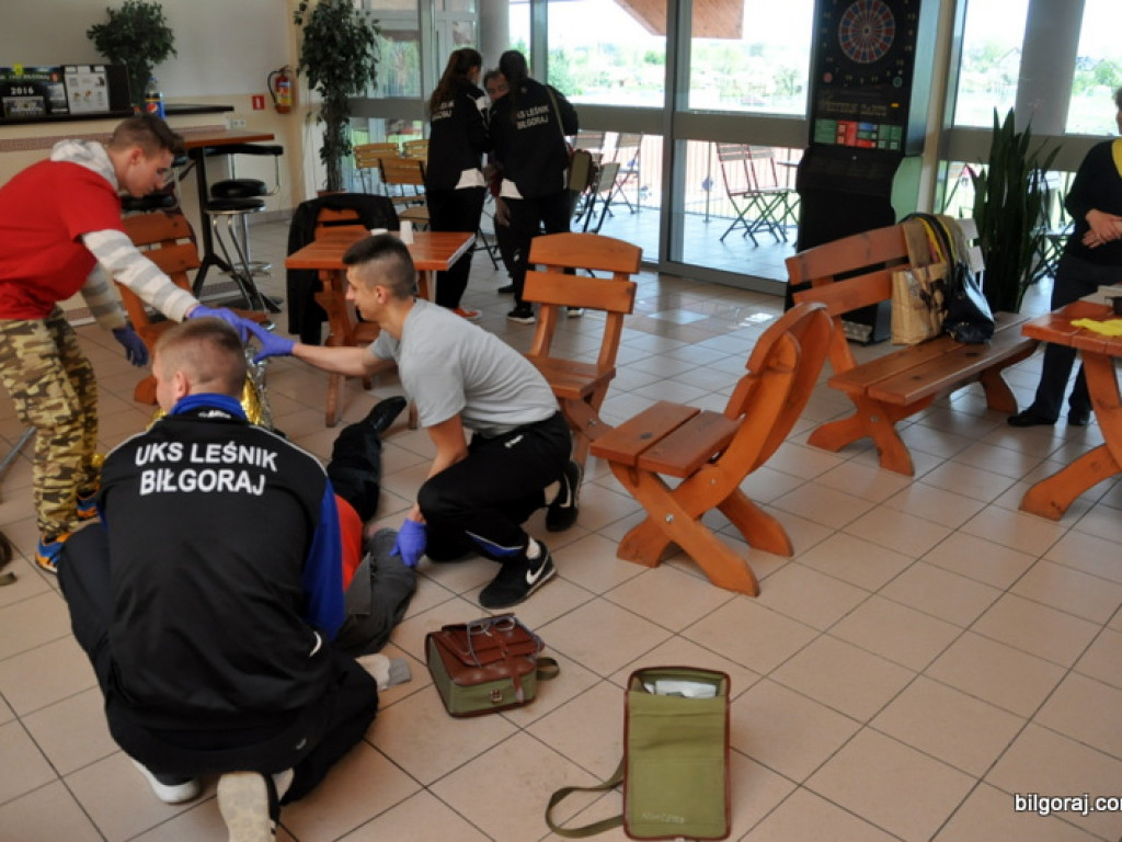 Powiatowe zawody pierwszej pomocy przedmedycznej (FOTO, WYNIKI)