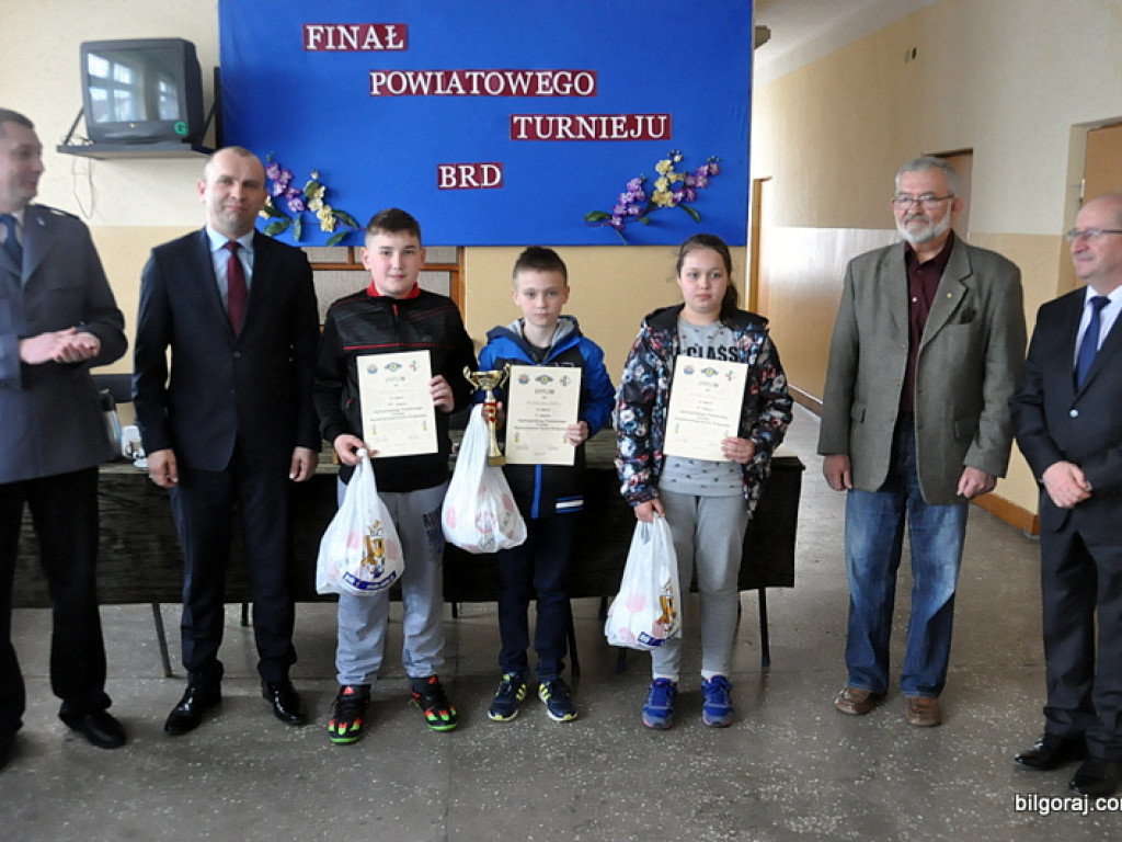 Powiatowy Turniej BRD dla szkół podstawowych (FOTO, WYNIKI)