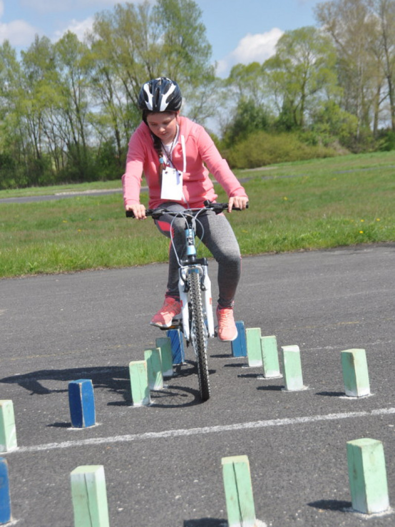 Powiatowy Turniej BRD dla szkół podstawowych (FOTO, WYNIKI)