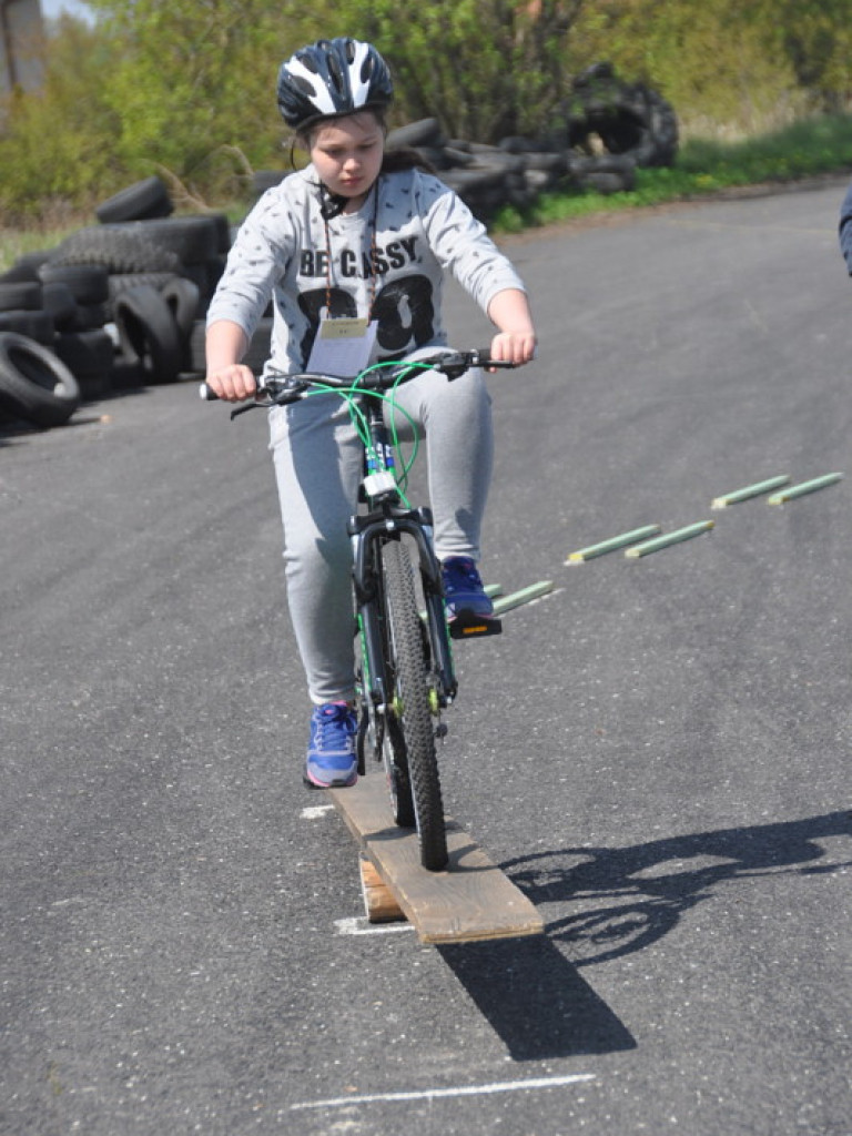 Powiatowy Turniej BRD dla szkół podstawowych (FOTO, WYNIKI)