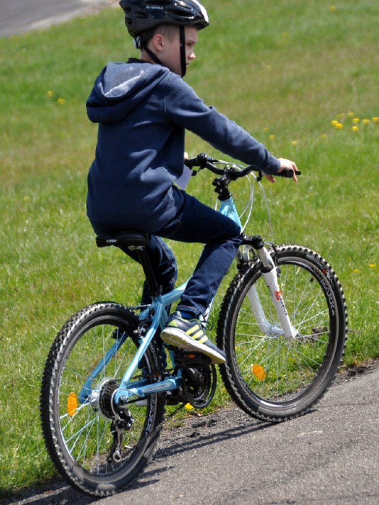 Powiatowy Turniej BRD dla szkół podstawowych (FOTO, WYNIKI)