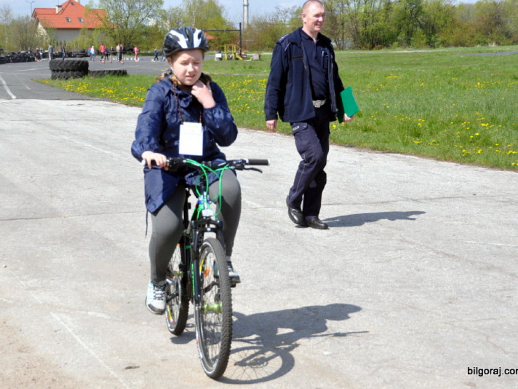 Powiatowy Turniej BRD dla szkół podstawowych (FOTO, WYNIKI)