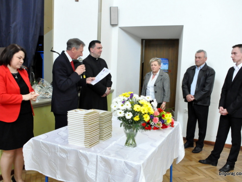 Zakończenie roku szkolnego dla maturzystów w Katolickim Liceum (FOTO)