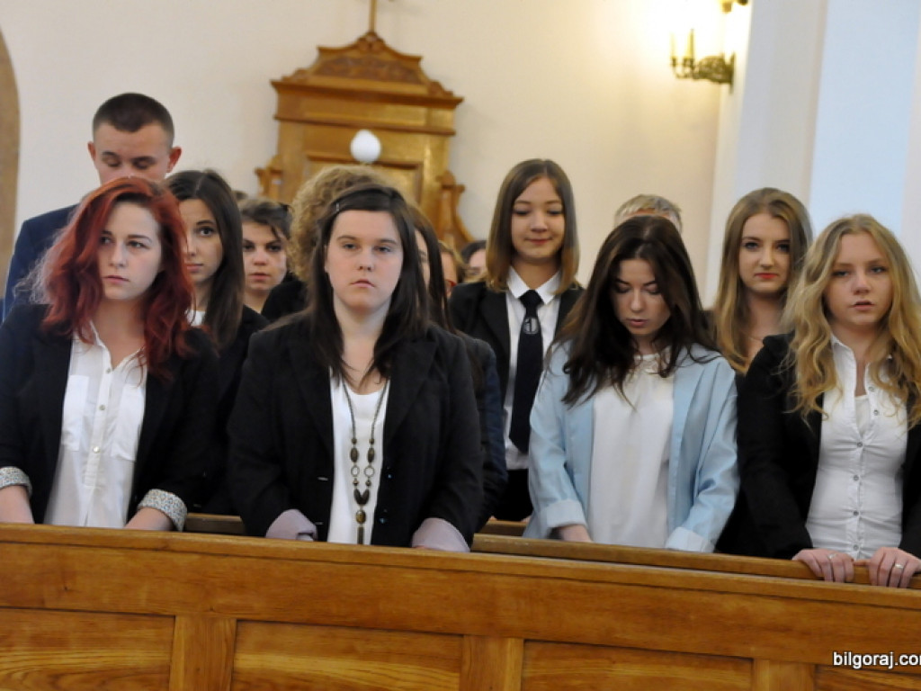 Zakończenie roku szkolnego dla maturzystów w Katolickim Liceum (FOTO)