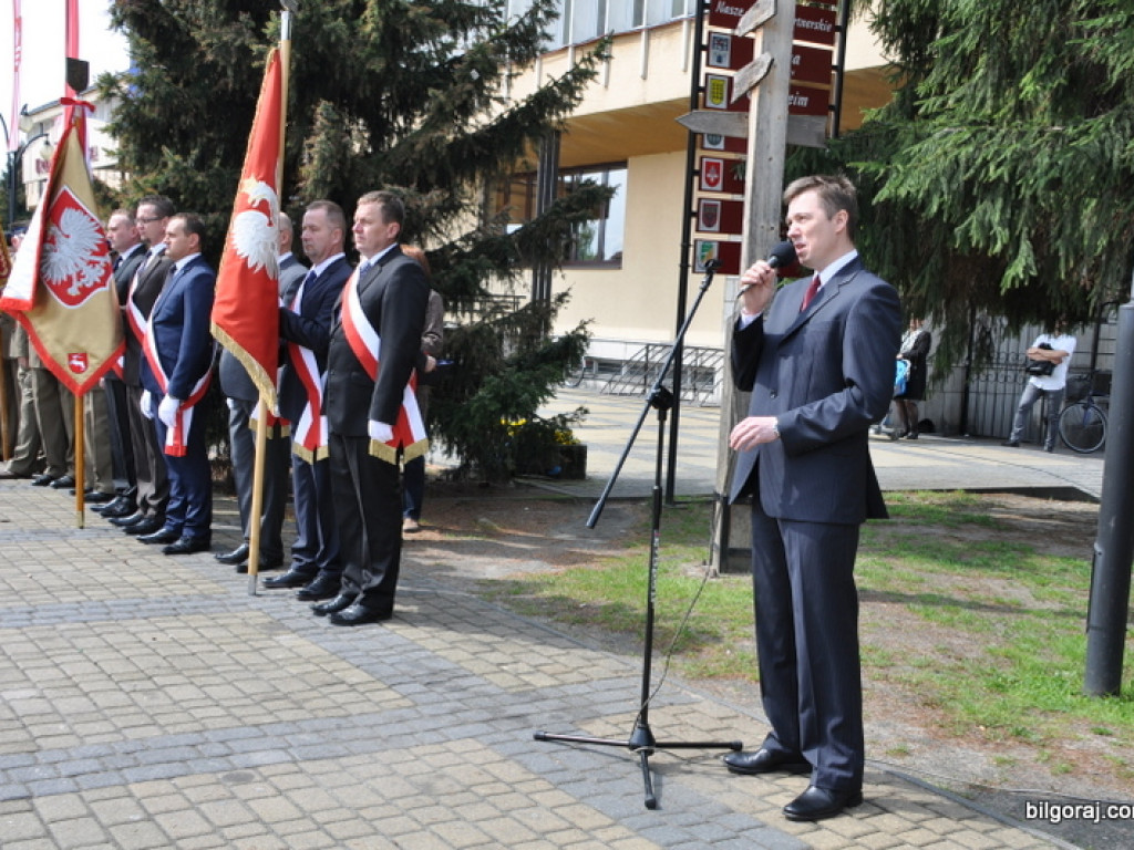 Biłgoraj: 225. rocznica uchwalenia Konstytucji 3 Maja (FOTO, AUDIO)