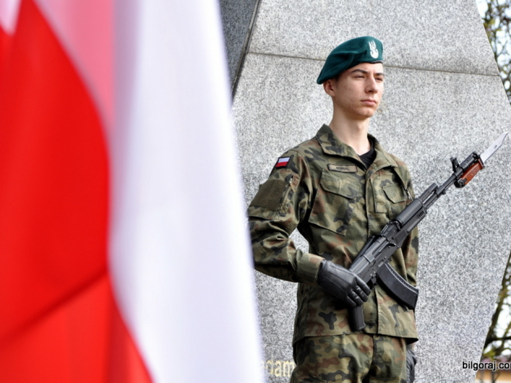 Biłgoraj: 225. rocznica uchwalenia Konstytucji 3 Maja (FOTO, AUDIO)