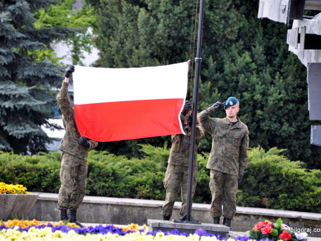 Biłgoraj: 225. rocznica uchwalenia Konstytucji 3 Maja (FOTO, AUDIO)