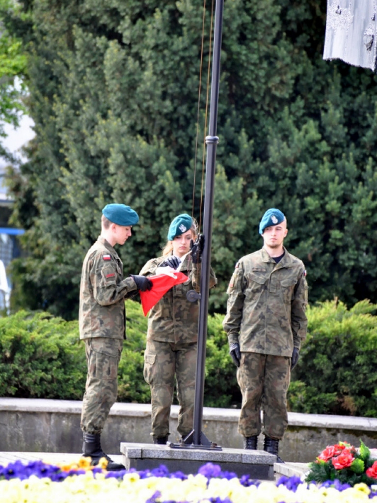 Biłgoraj: 225. rocznica uchwalenia Konstytucji 3 Maja (FOTO, AUDIO)