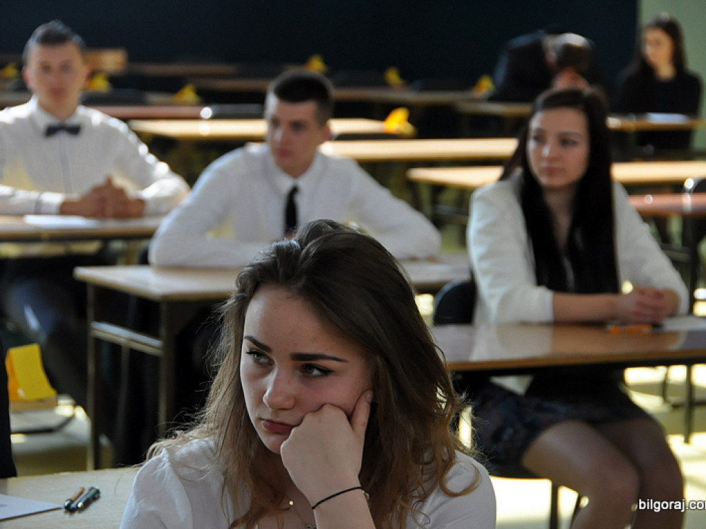 Ruszyły tegoroczne matury. Dziś język polski (FOTO)
