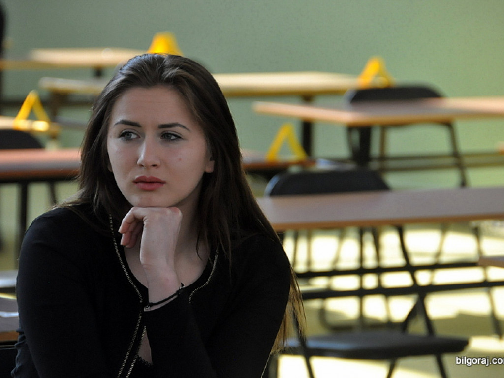 Ruszyły tegoroczne matury. Dziś język polski (FOTO)