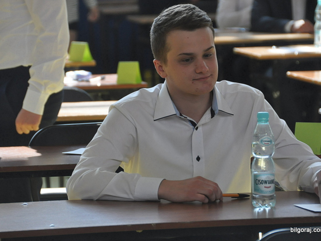Ruszyły tegoroczne matury. Dziś język polski (FOTO)