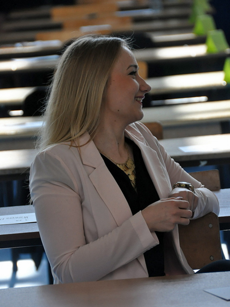 Ruszyły tegoroczne matury. Dziś język polski (FOTO)