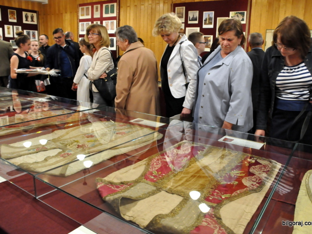 Zabytki łukowskiej parafii. Wyjątkowa wystawa w łukowskim GOK-u (FOTO)