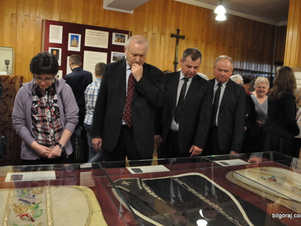 Zabytki łukowskiej parafii. Wyjątkowa wystawa w łukowskim GOK-u (FOTO)