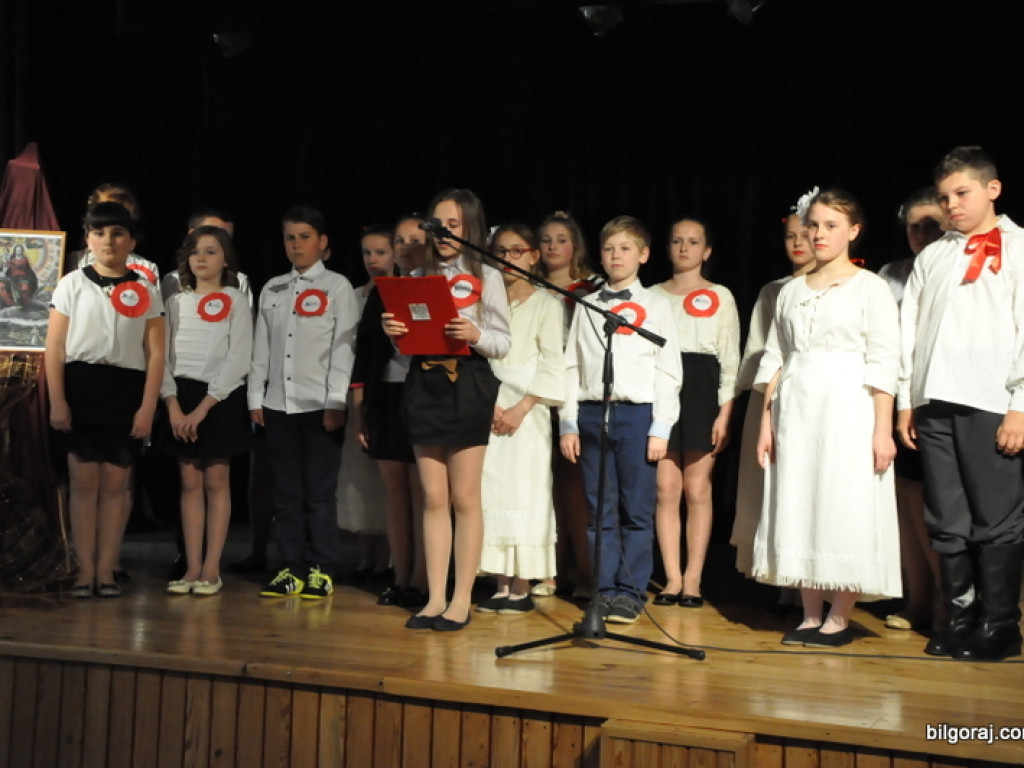 Zabytki łukowskiej parafii. Wyjątkowa wystawa w łukowskim GOK-u (FOTO)