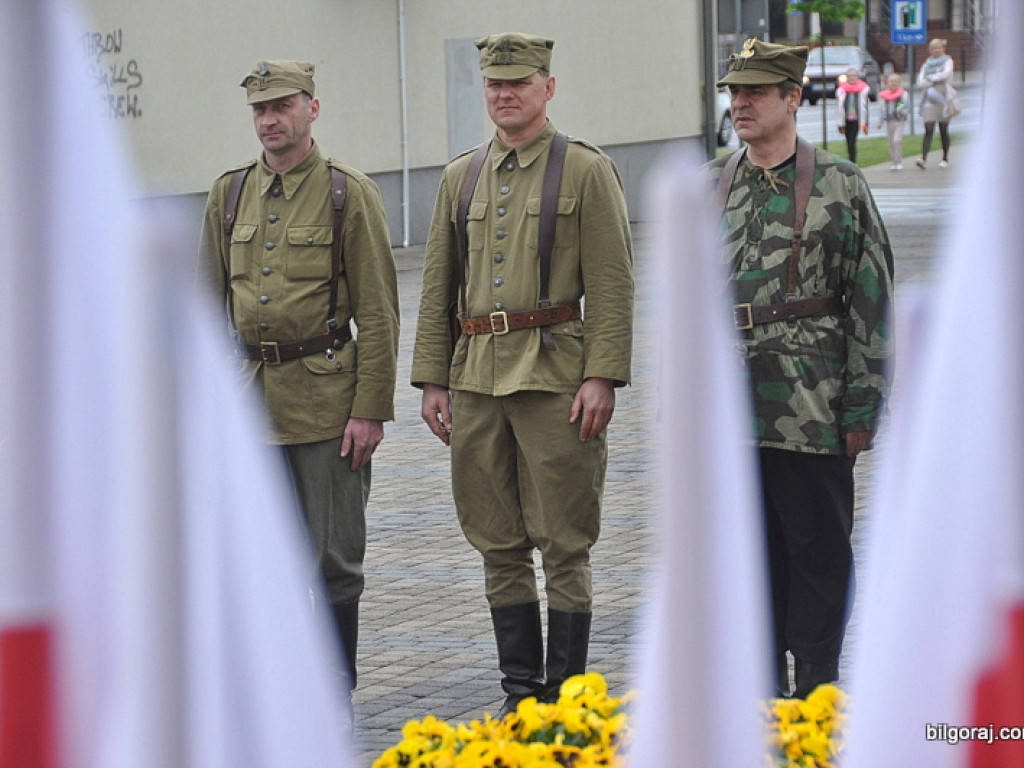 Obchody 71. rocznicy zakończenia II wojny światowej (FOTO)