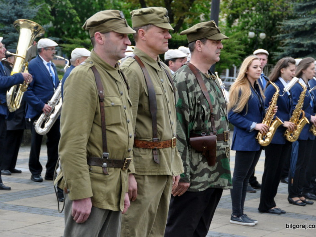 Obchody 71. rocznicy zakończenia II wojny światowej (FOTO)