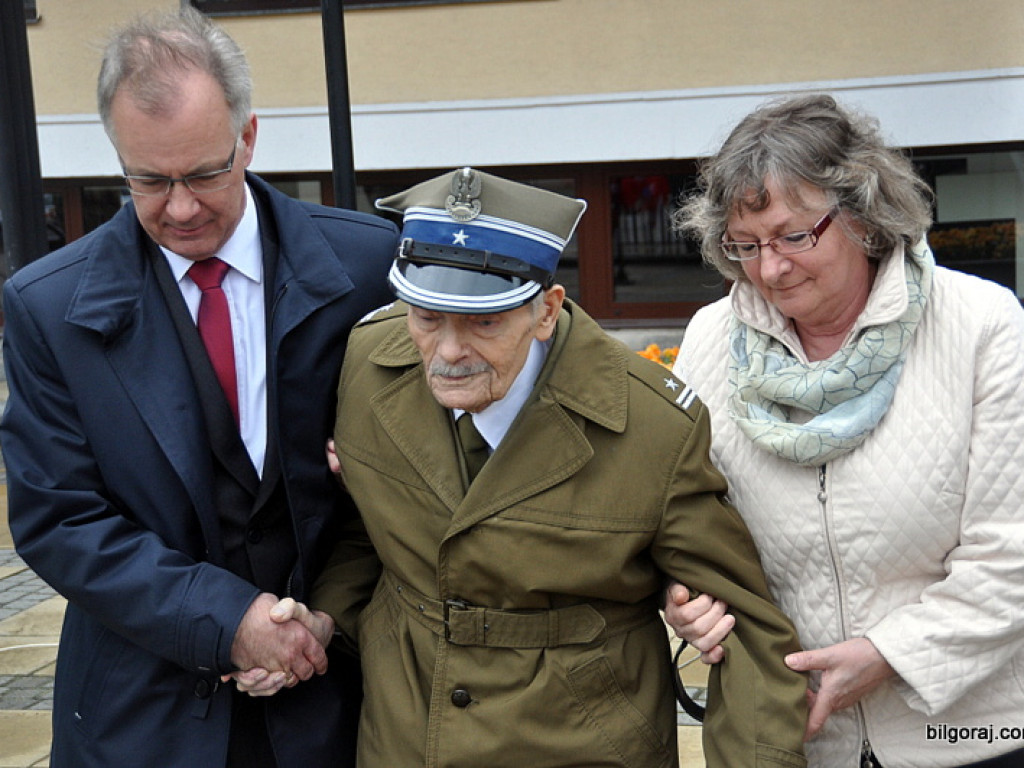 Obchody 71. rocznicy zakończenia II wojny światowej (FOTO)