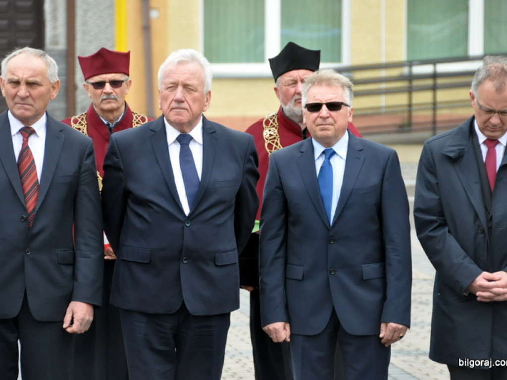 Obchody 71. rocznicy zakończenia II wojny światowej (FOTO)