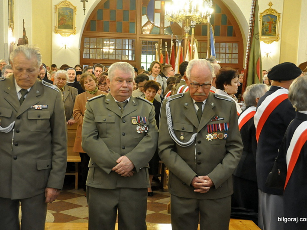 Obchody 71. rocznicy zakończenia II wojny światowej (FOTO)